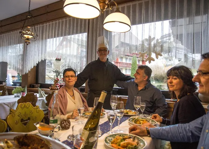 Hirsch 3* バート・ペーターシュタル・グリースバッハ